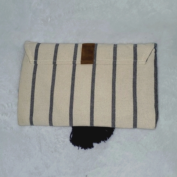 NWT The Royal Standard Cotton Morelia Clutch - Picture 11 of 12